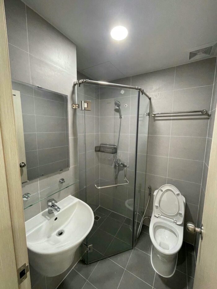 Cho thuê căn hộ 2PN2WC Bcons Polygon Phạm Văn Đồng - Hình ảnh 6